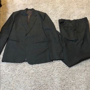 Men’s Custom Suit 40R W36 Excellent Condition.